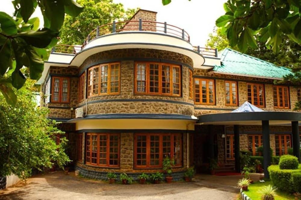 Hotel Aranya Nivas Thekkady Zewnętrze zdjęcie